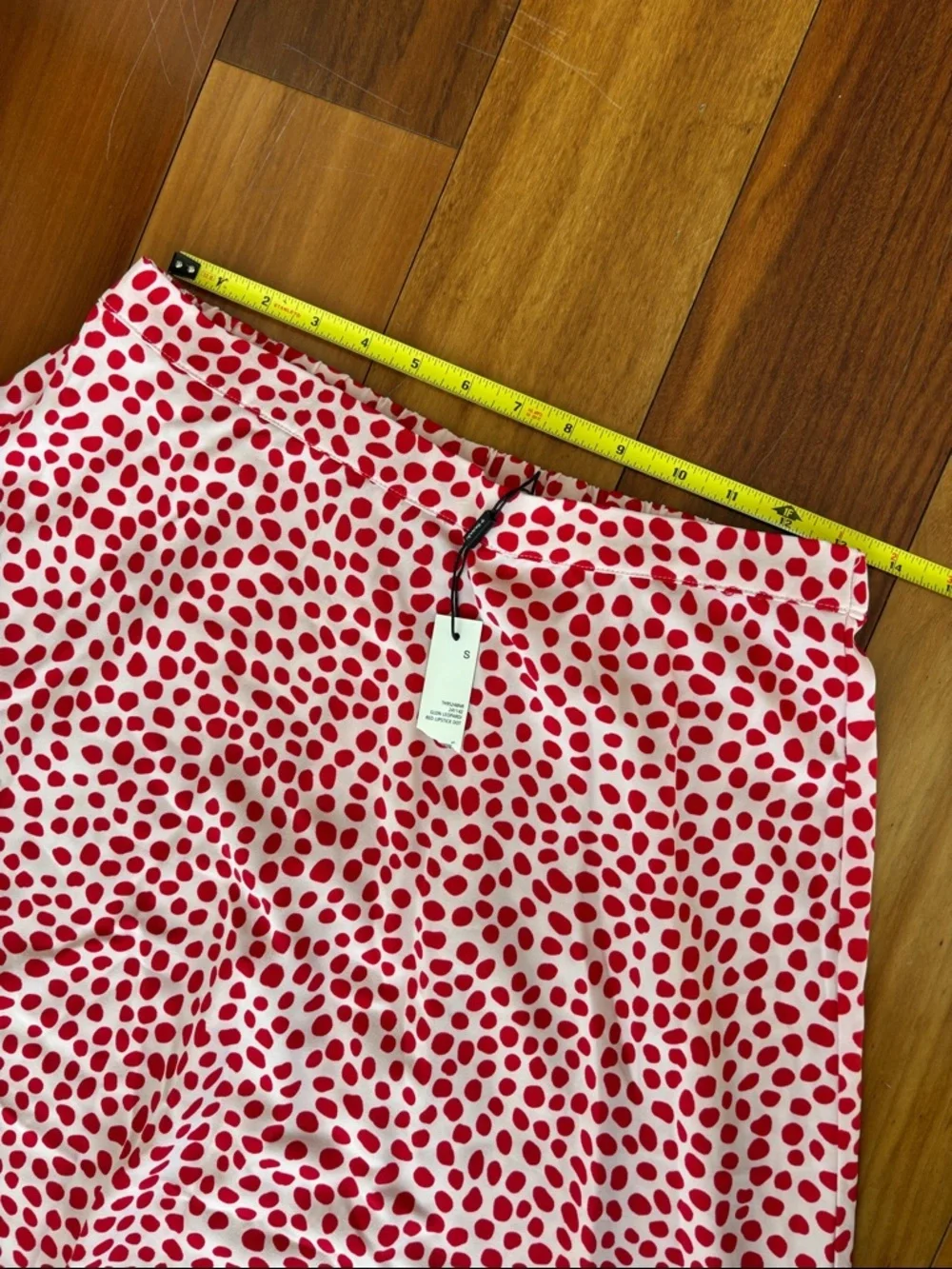 NWT T Tahari full skirt